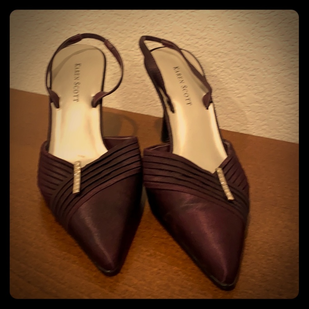 Women’s Pointed Toe SlingBack Classic Pumps